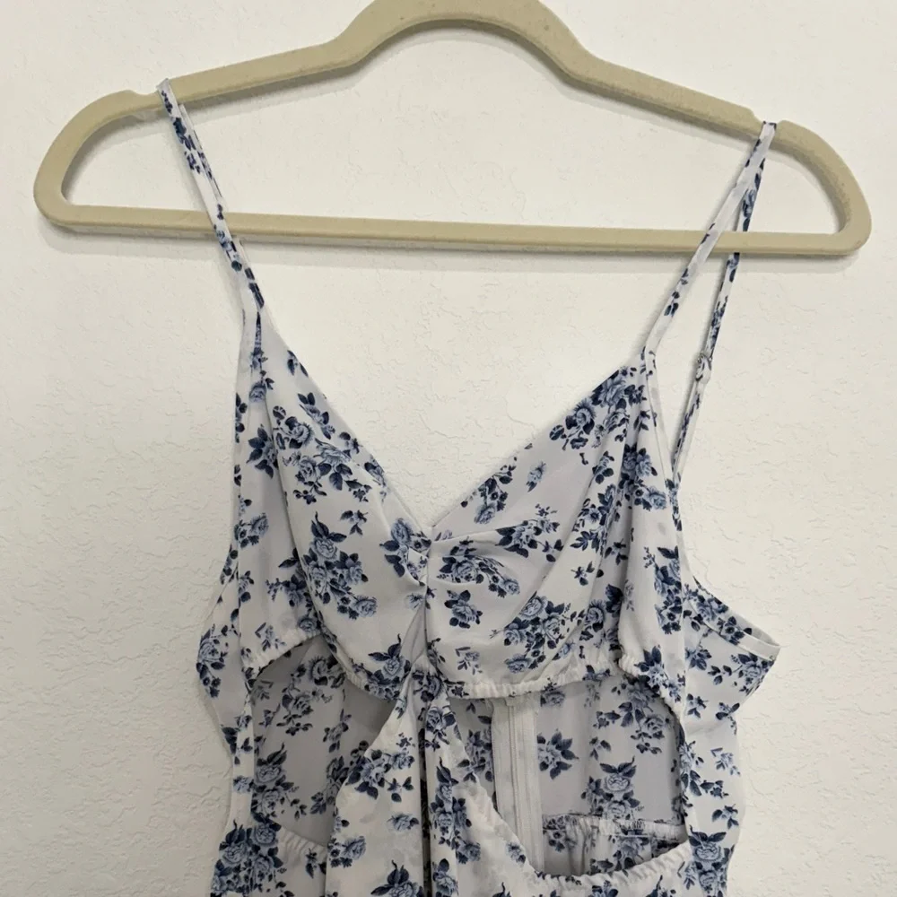 SHEIN Blue Floral Maxi Dress Large - Picture 5 of 9